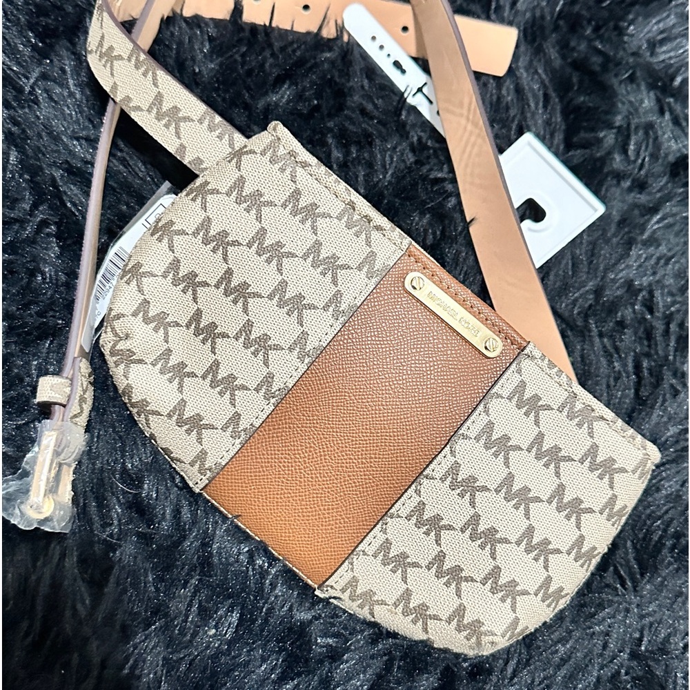 New with tags Michael kors wallet bag belt bag retails $58